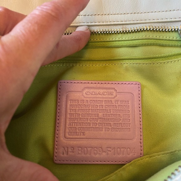 Coach Hampton Multi Colour Canvas striped Satchel - Picture 3 of 15